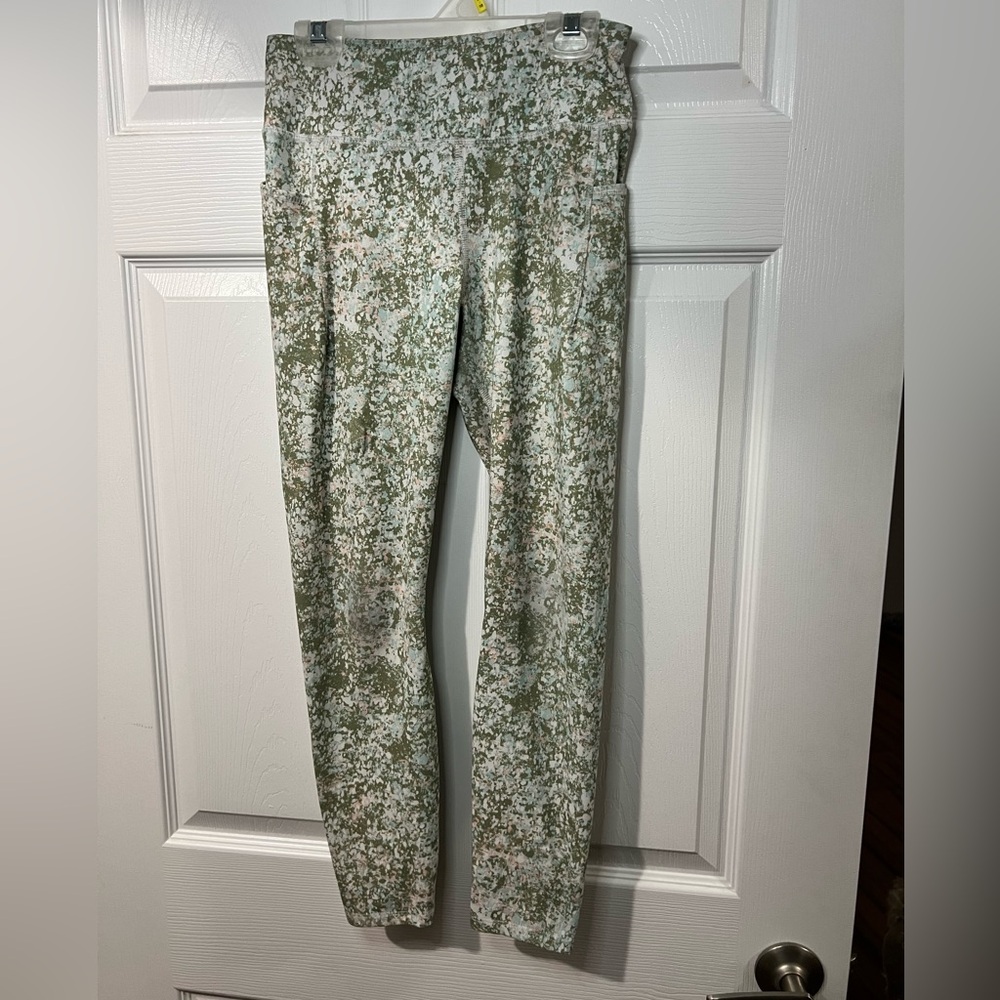 Girls L Avia leggings